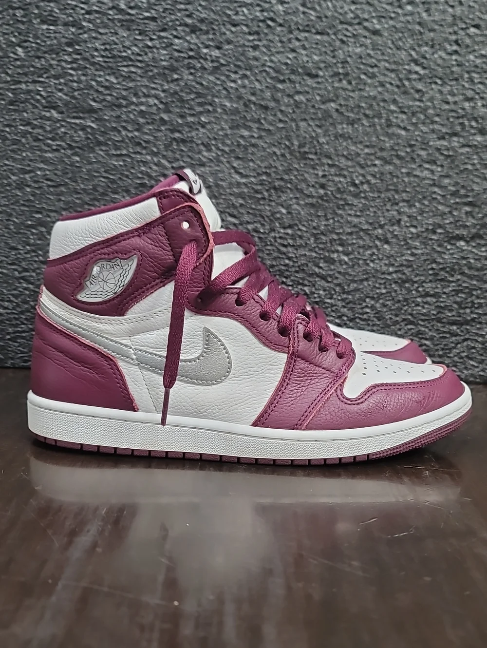 Nike Air Jordan 1 Retro High OG Premium 